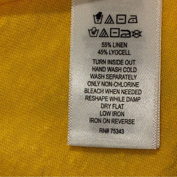 Tahari Women’s Yellow Short Sleeve Linen Slub V-Neck T-Shirt Size 1X - Picture 6 of 6